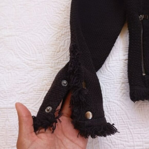 Nic+Zoe Jacket Black Textured Open Front Fringe Trim & Snap Cuff Detail Size XS - Picture 10 of 15